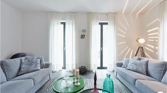 Houses in Hamburg Nord - photo 10