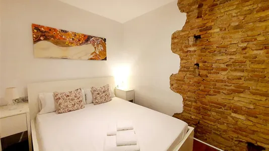 Apartments in Barcelona Ciutat Vella - photo 9