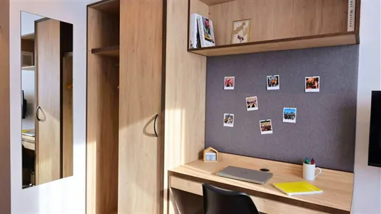 Rooms in Pamplona/Iruña - photo 3