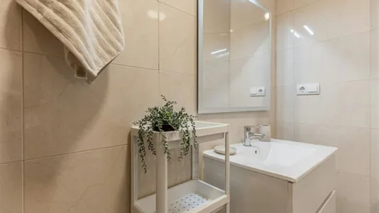 Rooms in Madrid Centro - photo 6