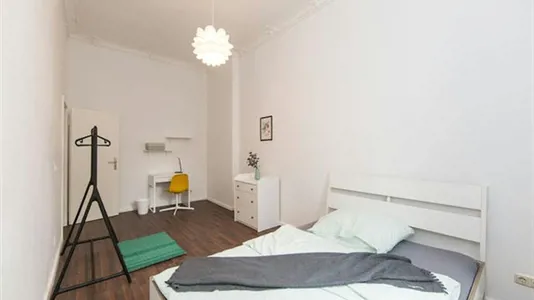 Rooms in Location is not specified - photo 1