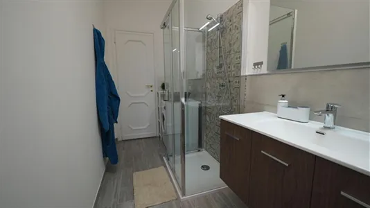 Rooms in Turin - photo 9