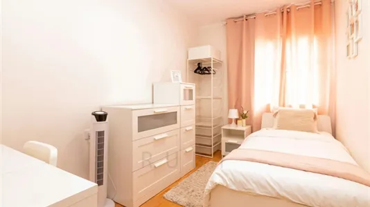 Apartments in L'Hospitalet de Llobregat - photo 4