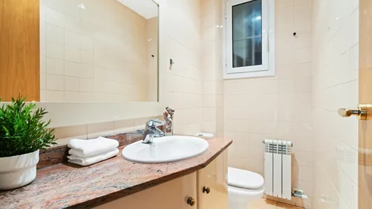 Rooms in Barcelona Gràcia - photo 6