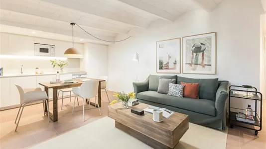 Apartments in Barcelona Ciutat Vella - photo 2