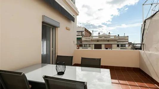 Apartments in Barcelona Eixample - photo 4