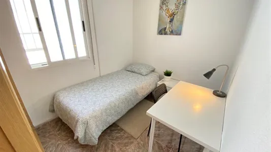 Rooms in Getafe - photo 5