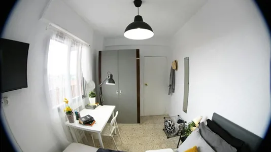 Rooms in Madrid Latina - photo 3