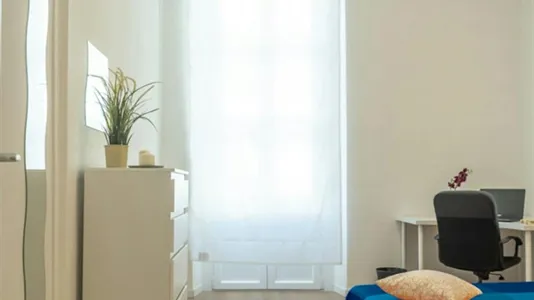 Rooms in Turin - photo 8