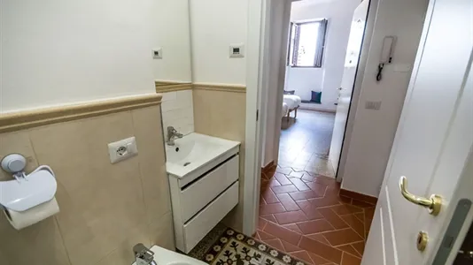 Rooms in Florence - photo 4