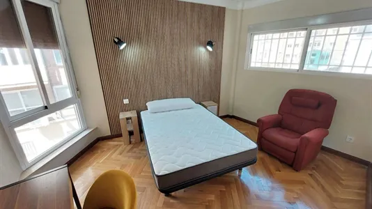 Rooms in Madrid Chamartín - photo 7