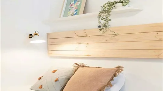 Rooms in Madrid Centro - photo 5