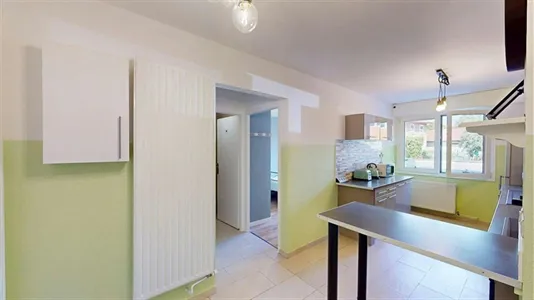 Rooms in Saint-Julien-en-Genevois - photo 9