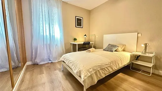 Rooms in Madrid Puente de Vallecas - photo 4