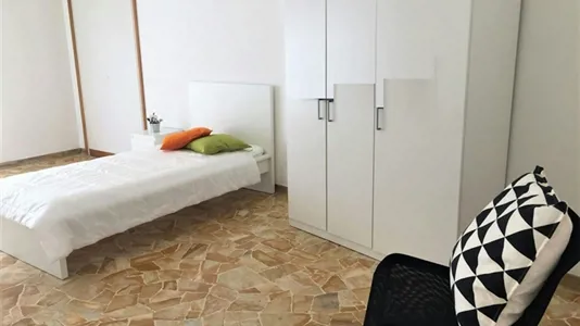 Rooms in Florence - photo 3