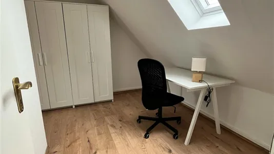 Rooms in Essen - photo 2