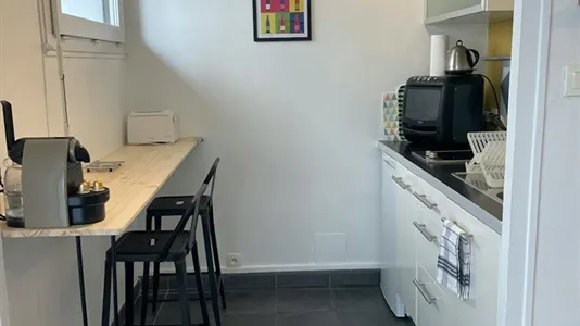 Apartments in Lyon - photo 6