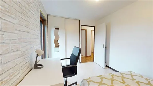 Rooms in Chambéry - photo 2