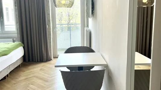 Apartments in Wien Ottakring - photo 4