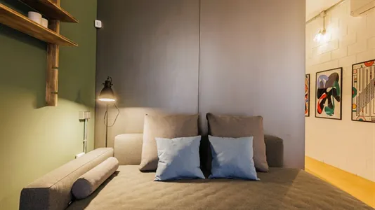 Apartments in Barcelona Ciutat Vella - photo 6