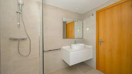 Rooms in Madrid Chamartín - photo 6