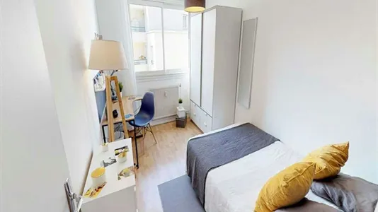 Rooms in Lyon - photo 4