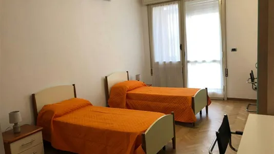 Rooms in Ferrara - photo 5