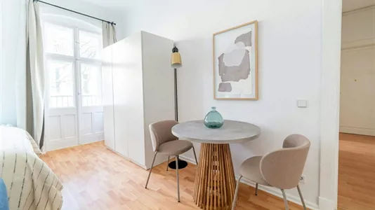 Apartments in Berlin Pankow - photo 3