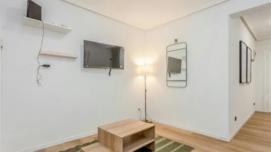 Rooms in Alcalá de Henares - photo 10