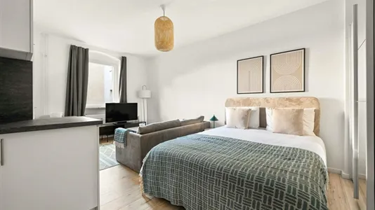 Apartments in Berlin Mitte - photo 4