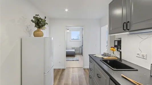 Rooms in Berlin Charlottenburg-Wilmersdorf - photo 6