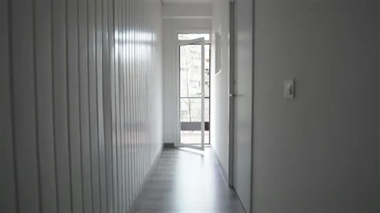 Rooms in Barcelona Eixample - photo 3