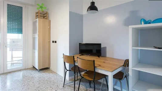 Rooms in Buccinasco - photo 10