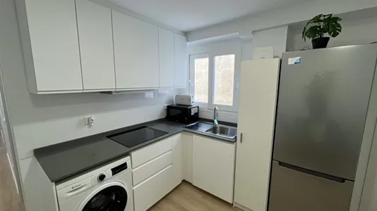 Rooms in Valencia Extramurs - photo 10