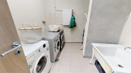 Rooms in Saint-Étienne - photo 2