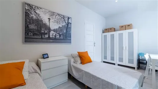 Rooms in Valencia L'Eixample - photo 5