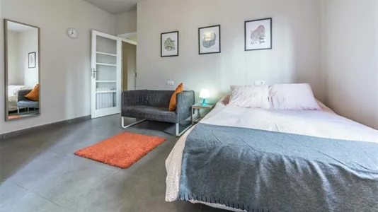 Rooms in Valencia Ciutat Vella - photo 4