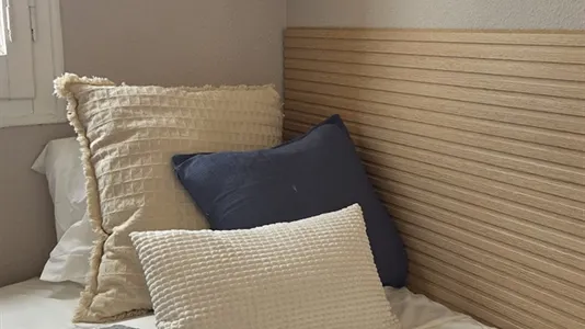 Rooms in Barcelona Gràcia - photo 2