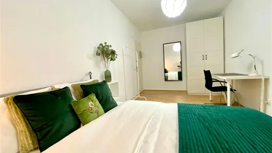 Rooms in Madrid Tetuán - photo 6