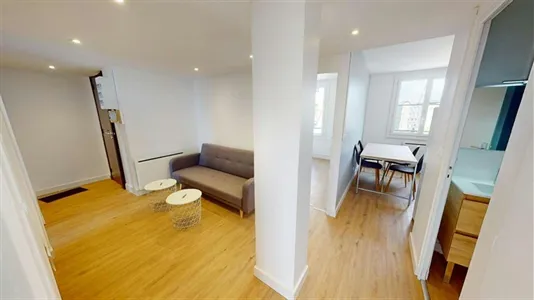 Rooms in Grenoble - photo 4