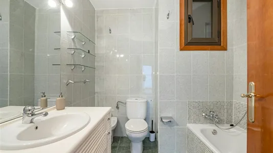 Rooms in Madrid Salamanca - photo 9