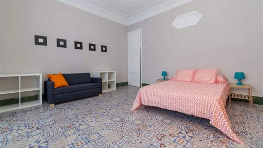 Rooms in Valencia L'Eixample - photo 4