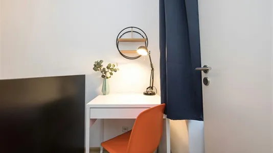 Rooms in Berlin Charlottenburg-Wilmersdorf - photo 4