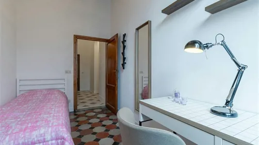Rooms in Florence - photo 2
