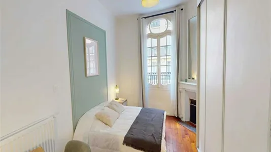 Rooms in Paris 17ème arrondissement - photo 2