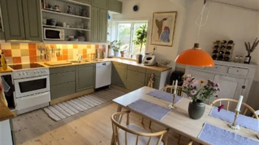 Houses in Nacka - photo 6