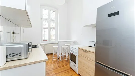 Rooms in Berlin Charlottenburg-Wilmersdorf - photo 4