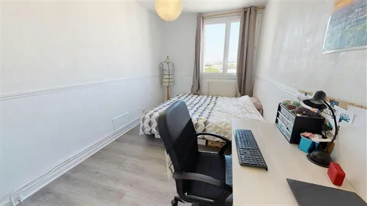 Rooms in Lyon - photo 3