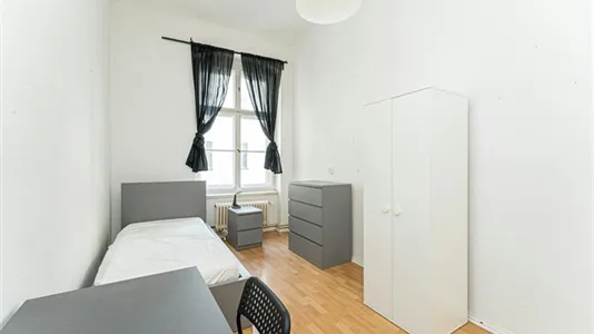 Rooms in Berlin Friedrichshain-Kreuzberg - photo 2