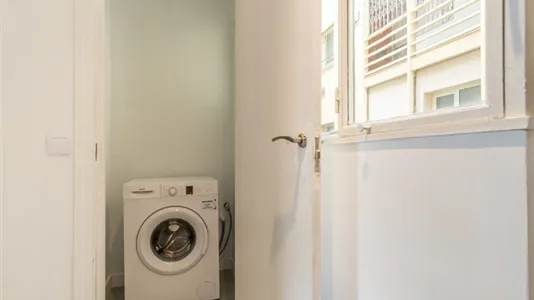 Rooms in Madrid Tetuán - photo 7